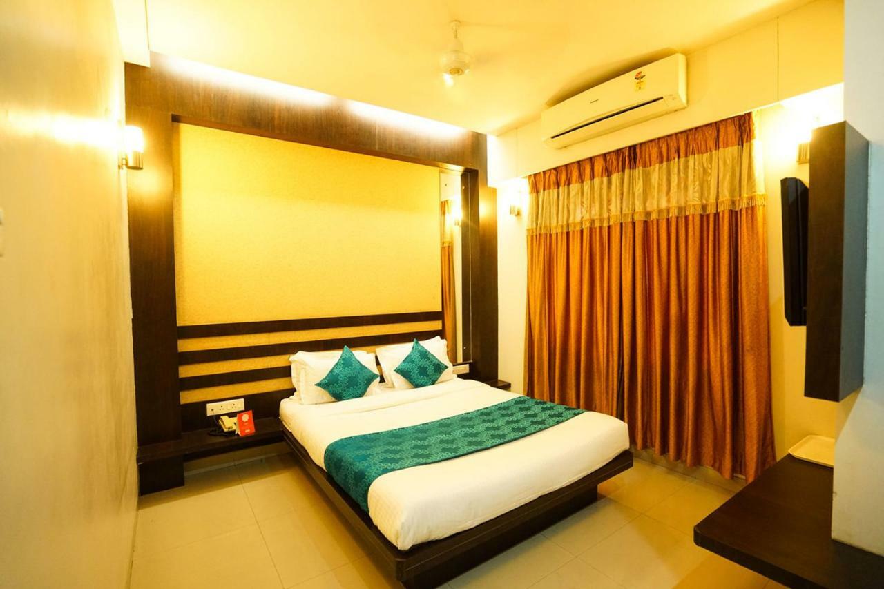 Hotel Aarya Inn Rāipur Exterior foto