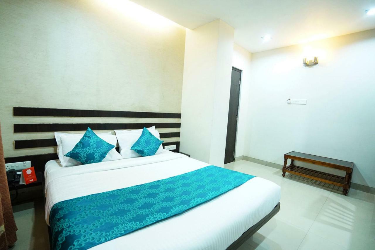 Hotel Aarya Inn Rāipur Exterior foto